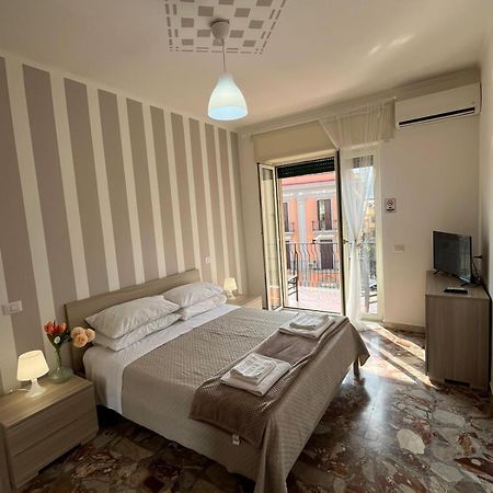 Апартаменти Panorama House Da Tony Неаполь Екстер'єр фото